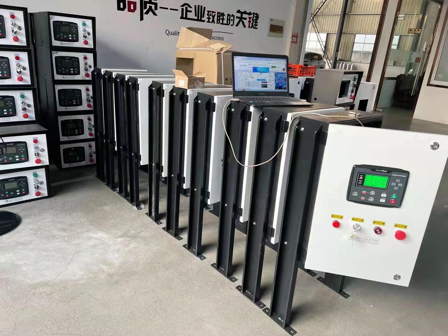 全自動(dòng)發(fā)電機(jī)組控制屏